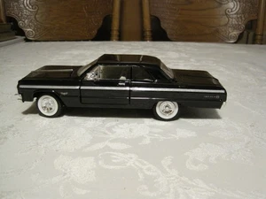 MOTOR MAX TIMELESS LEGENDS 1964 CHEVROLET IMPALA SS 8701 DIE CAST 1:24 SCALE - Picture 1 of 17