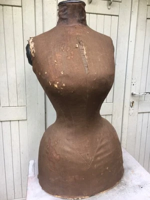 ANCIEN MANNEQUIN DE COUTURE NAPOLÉON III - Photo 1/4