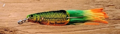 VINTAGE NORTHLAND TACKLE JAW BREAKER SPECKLED FEATHERED SPOON FISHING LURE  - Image 1 of 2