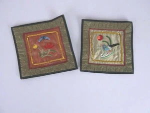 Vintage Chinese Silk Hand Embroidered Bird & Flowers 5.5" Set of 2 Unframed - Picture 1 of 5