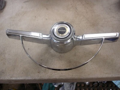 Chevrolet Chevelle SS 1966 Malibu volante bocina barra #3878015 y tapa GM OEM Foto 1 de 4