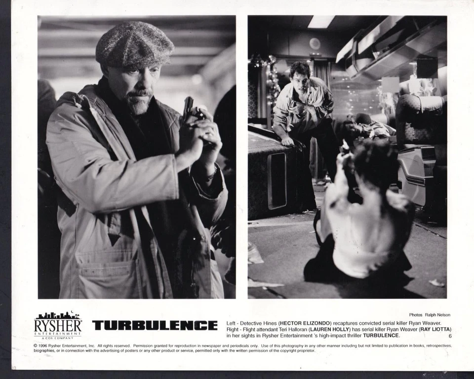 Foto de colección Ray Liotta Lauren Holly Hector Elizondo TURBULENCE 1999 53096 Foto 1 de 1