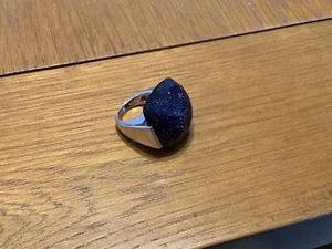 WOMANS STERLING SILVER PURPLE GOLD STONE RING SIZE J WEIGHT 15.90 GRAM - Picture 1 of 10
