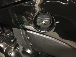 Triumph Speed Triple 750 & 900 Fuel Tap Knob CNC Aluminium New - Picture 1 of 3