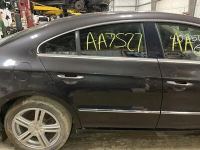 Conjunto de puerta trasera derecha usado lado trasero se adapta a: Volkswagen Cc 2010 eléctrico trasero R Foto 1 de 4