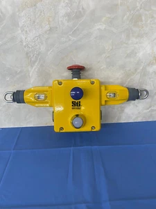 Omron 44506-7402 Safety Switch - Picture 1 of 6