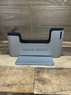 Henge - Vertical Docking Station for 13 Inch MacBook Pro Retina - Image 1 of 4