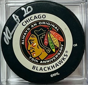 Vladislav Tretiak autographed Chicago Blackhawks Game Puck / PSA COA - Picture 1 of 2