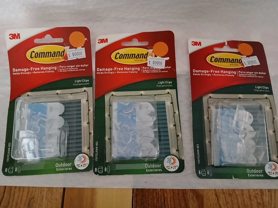 Command Outdoor Light Clip Lot Of 3 - Image 1 of 1