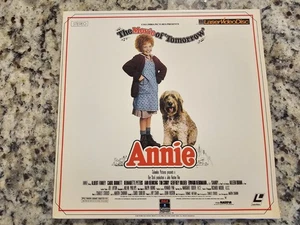 Annie Laserdisc LD Albert Finney Carol Burnett Vintage, Tested - Picture 1 of 7