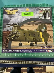 New! Corgi AA34217 Chinook $ 129.99 - Picture 1 of 11