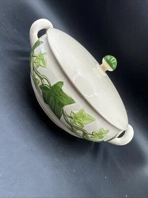 Asas de cazuela vintage de loza de hiedra franciscana años 50 con patas con tapa EE. UU. Foto 1 de 4