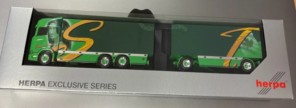 Herpa Müller Ermensee Shania Twain Scania CS 20 961318 - Bild 1 von 4