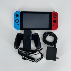 Nintendo Switch Original Handheld Console Black 32GB w/ Charger - Good