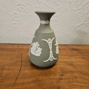 Wedgewood Sage Green and White Jasperware Bud Vase Vintage Made in England - Picture 1 of 5