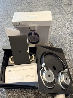 Master & Dynamic MW65S1 Over the Ear Headphones - Black - Image 1 of 4