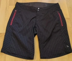 Pantalones cortos Club Ride para hombre talla L - Imagen 1 de 8