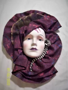 Face Mask Lady Mardi Gras Venice Hand Painted Wall Hanging Venetian Decor - Picture 1 of 6