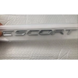 Cromo Brillante Plata Baúl Letras ESCORT Símbolos Emblema Insignia - Imagen 1 de 6