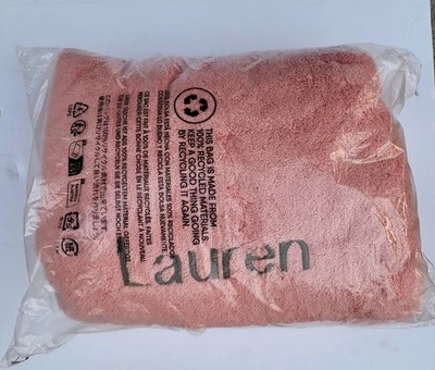 Toalla de baño de algodón orgánico Lands End Rosebud Supima coral con monograma Lauren Foto 1 de 4