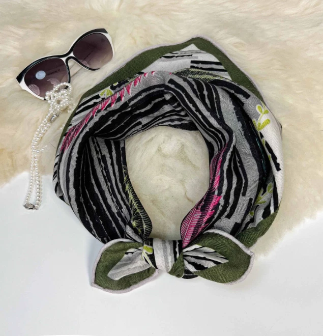 70% кашемир 30% шелк 26'' шейный платок шарф шаль полоски печати бандана надежном новый - Изображение 1 из 4