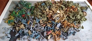 Airfix Vintage 1:32 Scale WW2 Soldiers 570 Various nations 150 non airfix ones. - Picture 1 of 13