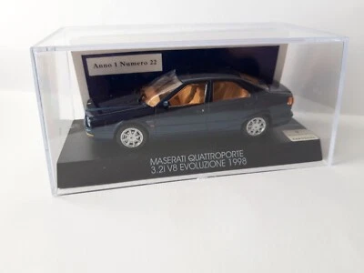 1:43 MASERATI QUATTROPORTE 4a SERIE CON BASETTA e TECA - Immagine 1 di 4