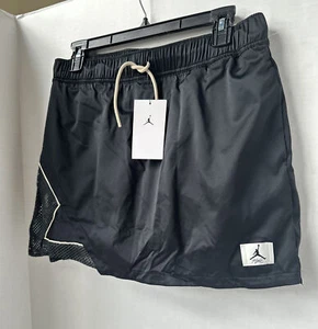Nike Jordan Essentials Skirt/Short DO5044-101 Size M Black NWT $90 - Picture 1 of 13