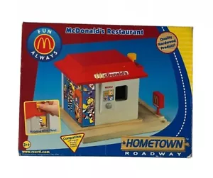 Ertl Holzschiene McDonalds Drive Thru Thomas Train kompatibel Vintage Neu 2002 - Bild 1 von 10