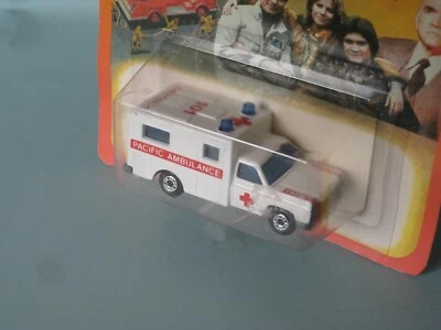 Lesney Matchbox Superfast Ambulance Code Red USA BP 70mm Toy Model Pacific 41 b - Image 1 of 4