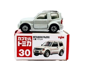 MITSUBISHI PAJERO CAPSULE TOMIC #30 MINIATURE CAR COLLECTION SERIES 7  - Picture 1 of 7