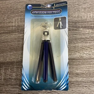 Tripod For Digital and Video Cameras with Tripod Socket SEALED NEW - Picture 1 of 4