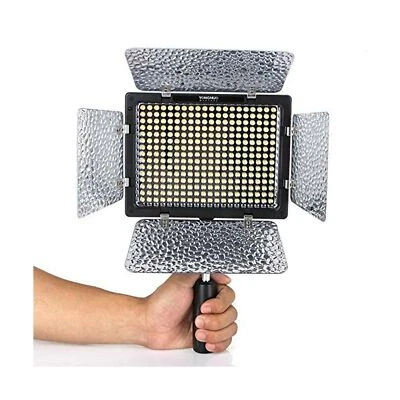 YONGNUO YN300 II LED Video Light Handheld Remote Control Photography Lighting - Image 1 of 4