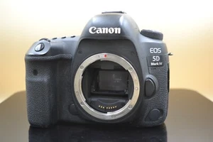 Canon EOS 5D Mark IV 30.4MP DSLR Kamera Body shutter count is #191.000+ - Bild 1 von 6