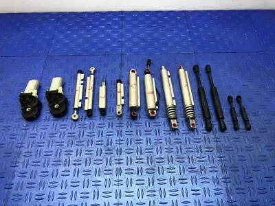 BMW M4 F83 2015-2020 elevación hidráulica izquierda y derecha actuador cilindros de apoyo Foto 1 de 4