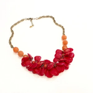 Ann Taylor LOFT Women's Red Teadrop Cluster Bead necklace NWT 49.50 - Picture 1 of 6