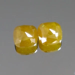 Par de cojines de 2,46 quilates y 6,5 mm de diamantes sueltos extraídos de tierra naturales amarillos de lujo - Imagen 1 de 3