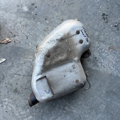 1999 SKI-DOO SUMMIT 700 Snowmobile exhaust muffler, silencer good Foto 1 de 3