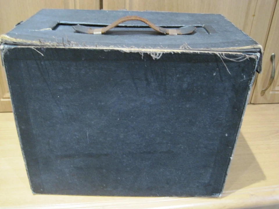 Vintage London Made Top Hat in Vintage box - Image 1 of 4