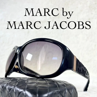 Gafas de sol MARC by MARC JACOBS marco negro lentes degradadas Japón Foto 1 de 4