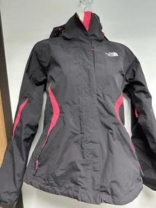 The North Face Hyvent Damen Small rot schwarz Kapuze wasserdicht Ski Regen Jacke - Bild 1 von 13