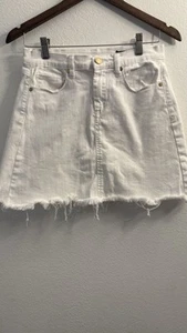 Blank NYC White Denim Raw Hem Mini Skirt size Small pockets 26 - Picture 1 of 9