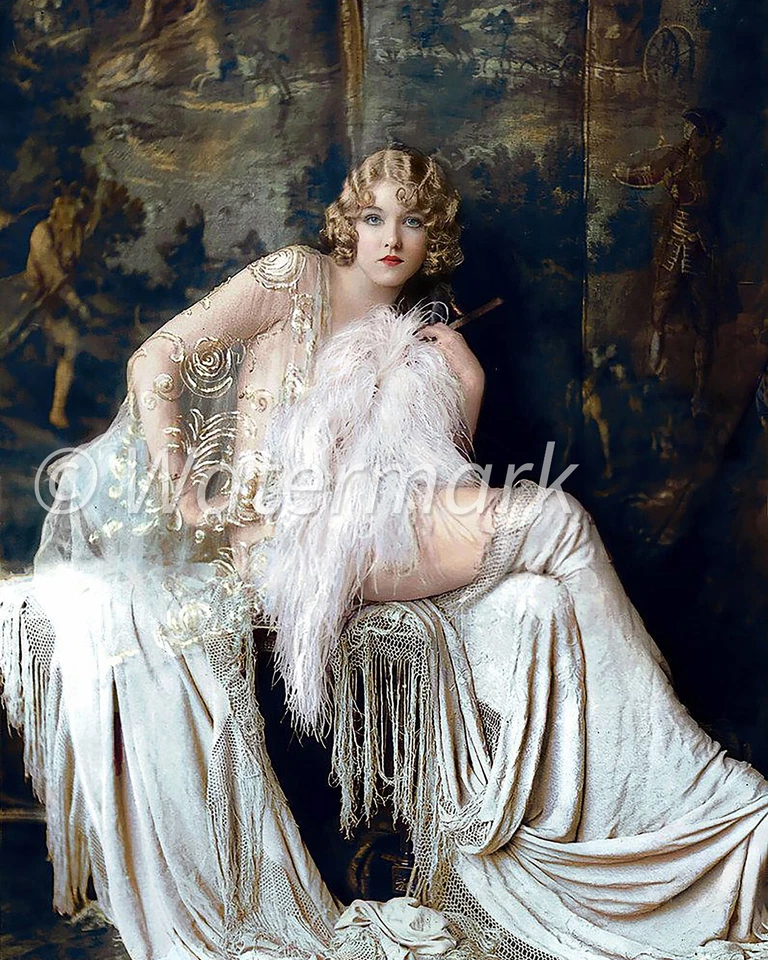 Flapper Girl - Ziegfeld Follies 8X10 PUBLICITY PHOTO Vintage 1920s glamour - Image 1 of 1
