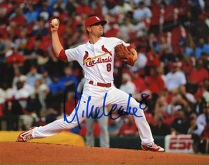 MIKE LEAKE ST. LOUIS CARDINALS SIGNED AUTOGRAPHED 8X10 PHOTO W/COA - Picture 1 of 1