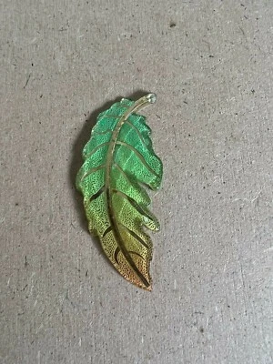 1x LARGE GREEN & YELLOW/ORANGE ACRYLIC LEAF PENDANT (FLATBACK) 62x27x4mm - image 1 of 2