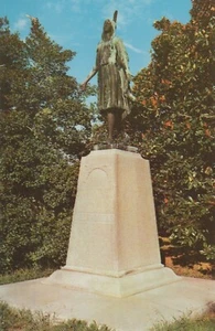 Postal de Jamestown Virginia Monumento a Pocohontas - Imagen 1 de 2
