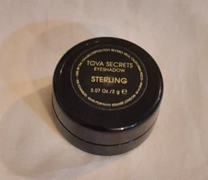 TOVA SECRETS SINGLE EYESHADOW POT COLOR STERLING 0.07OZ/ 2 GRAMS - Picture 1 of 3