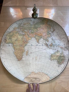 Vintage Wm H Wise & Co 8 dicembre 1941 Flat-Globe Of The World Map 2 lati 28" appesi - Foto 1 di 12