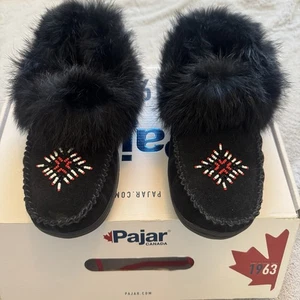 Zapatillas mocasín de piel con cuentas Pajar Canadá negras talla 39 EE. UU. 8 NUEVAS SIN CAJA - Imagen 1 de 8