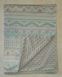 Nemcor Aqua Blau Weiß Chevron Babys Erste Decke Zick Zack Grau Bumpy Dots - Bild 1 von 4